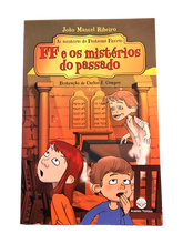 FF sai do armário -coleção As aventuras do Fantasma Finuras